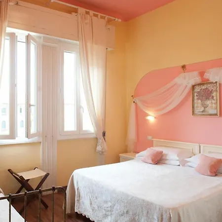 Hotel Marchionni Viareggio
