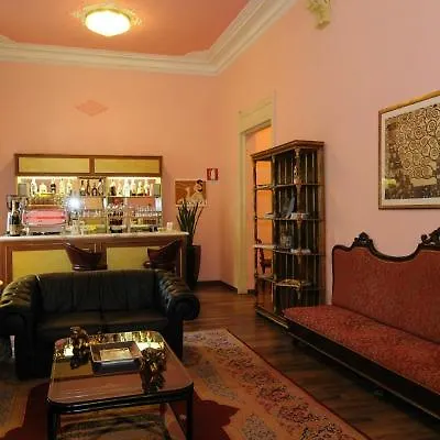 Marchionni Dal 1923 维亚雷焦