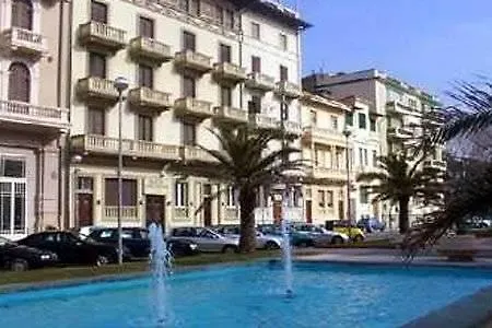 Marchionni Dal 1923 Отель Виареджо